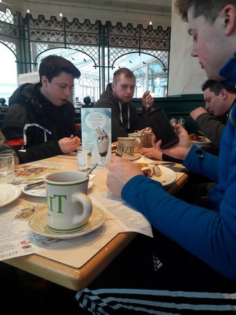 Sprenglschifahren | Petzenkirchen-Bergland