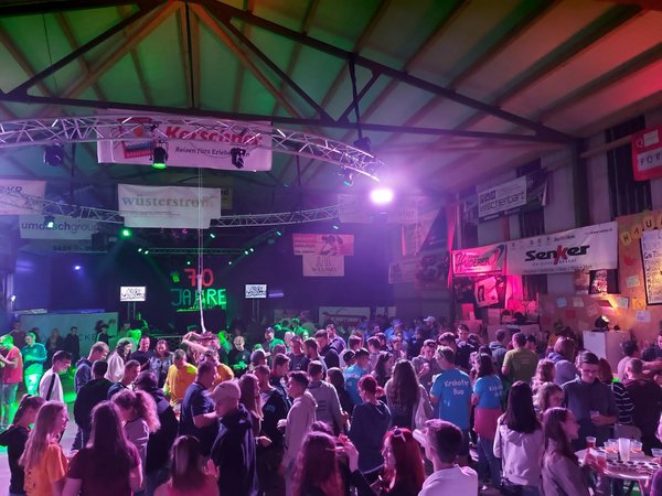 Hitzig Siebzig Party