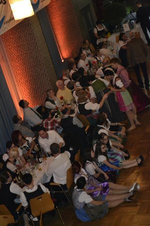 Mitternacht am Bezirksball