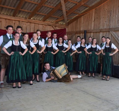 Sonntag am Land, Oberndorf