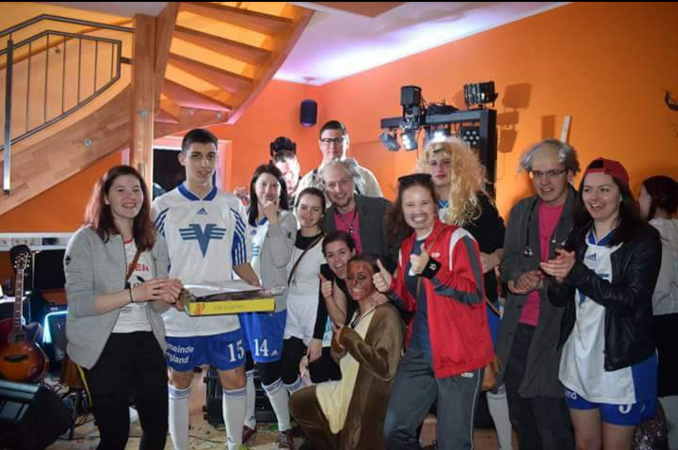 Lumpenball | Petzenkirchen-Bergland